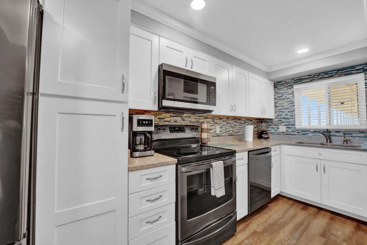 Regency Towers: Beachfront With Gulf Views And Amenities Holiday home